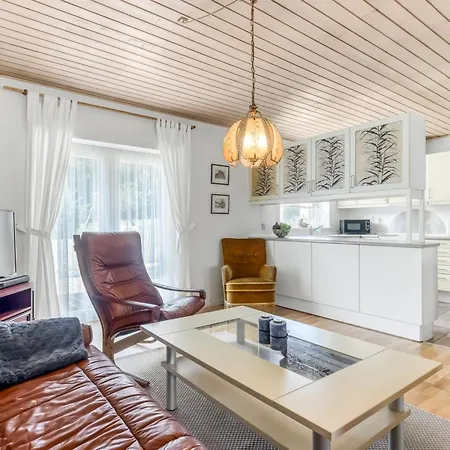 Appartement Gilbert - 500m From The Sea By Interhome